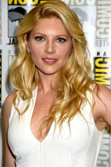 Katheryn Winnick sexy