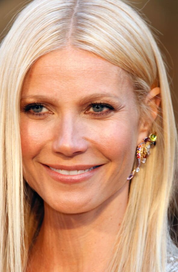 Sexy Gwyneth -