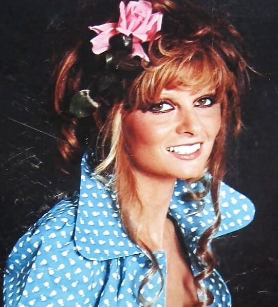 Anne Libert