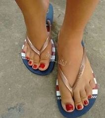 ....more HEELS AND TOES
