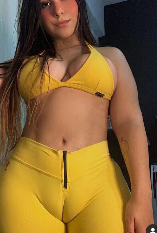 Morena gostosa Hot girl