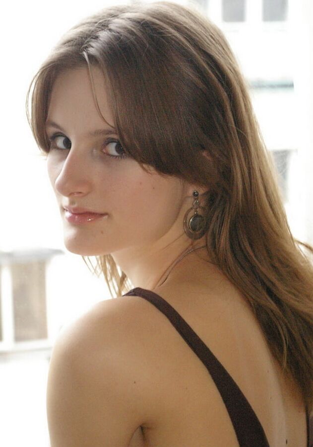 Gorgeous Amateur Babe