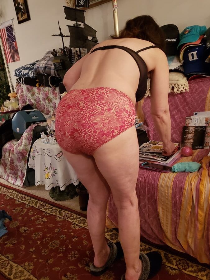 Slut in panties