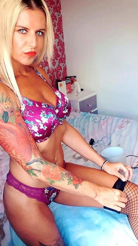 Facebook Sluts