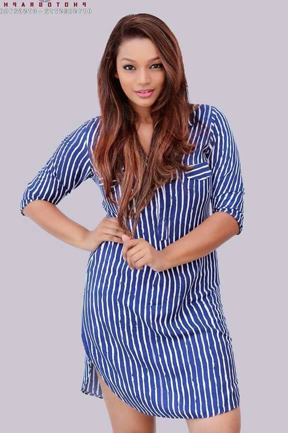 Kavindya adikari hot pics