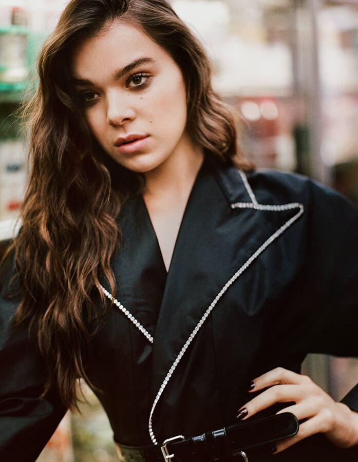 Sexy Hailee -