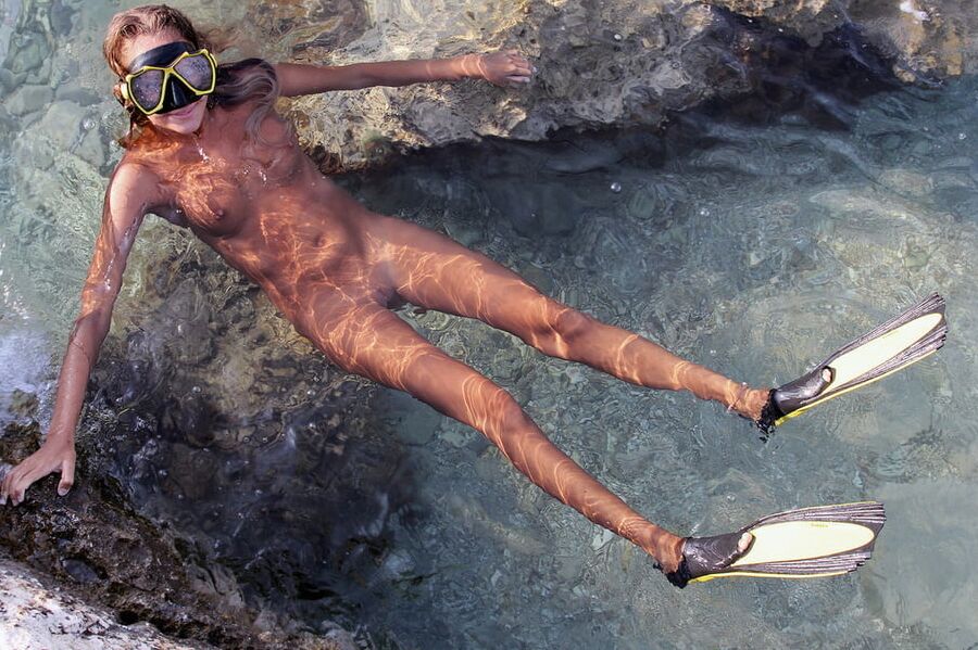 NUDISTS ON THE BEACH