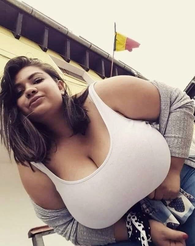BBWs with HUGE TATTAS TITTIES BOOBS and JUGGS