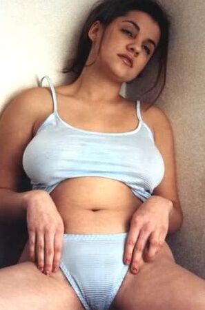 Old Collection - Big Tits Poses