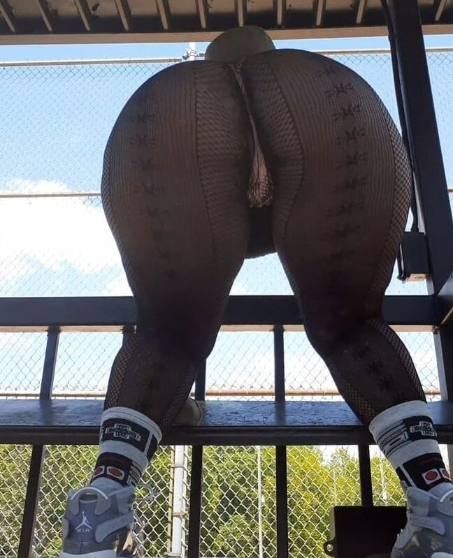 BBW Ebony - Shampaine