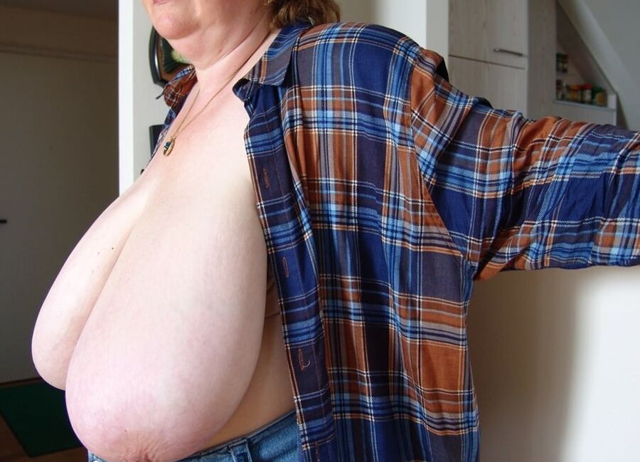 Gretl and her huge hanging mature boobs