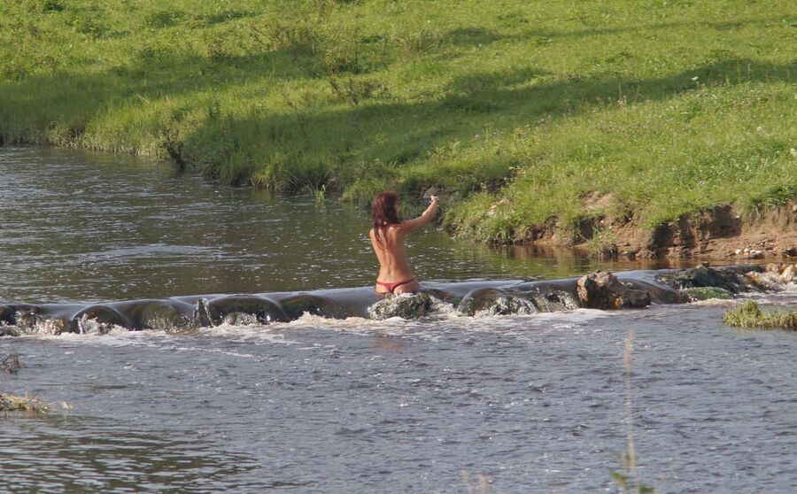 Rock-dam