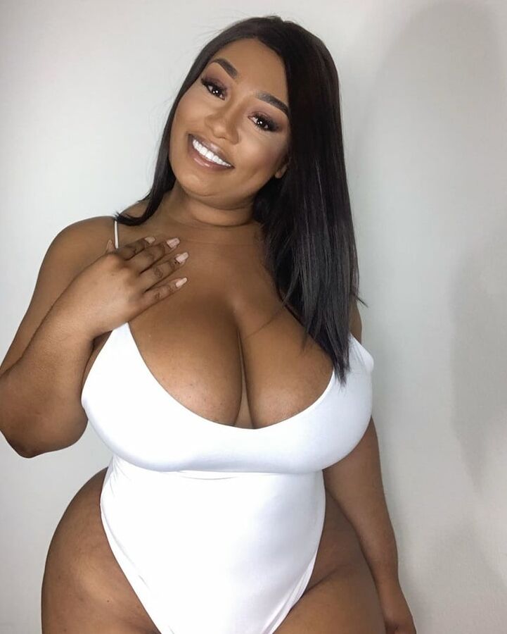 Ebony BBW Britney