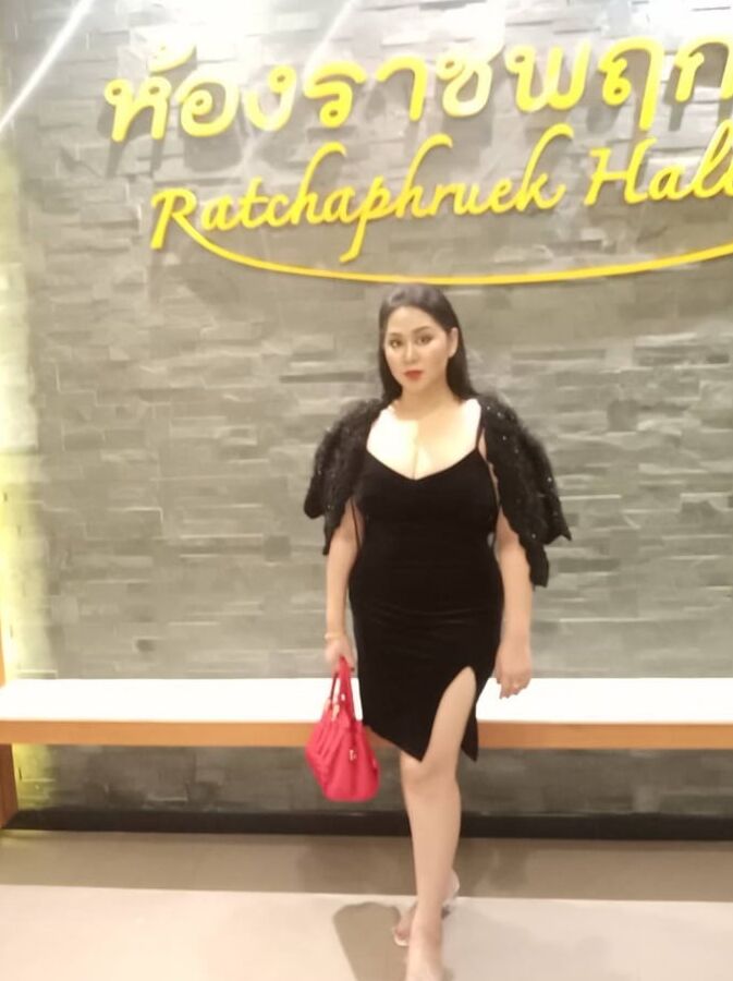 Hubby fucked SOM (the name of this thai whore) for free!