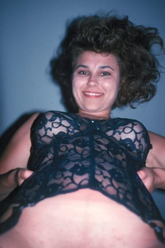 WNE - Hot Vintage Wife