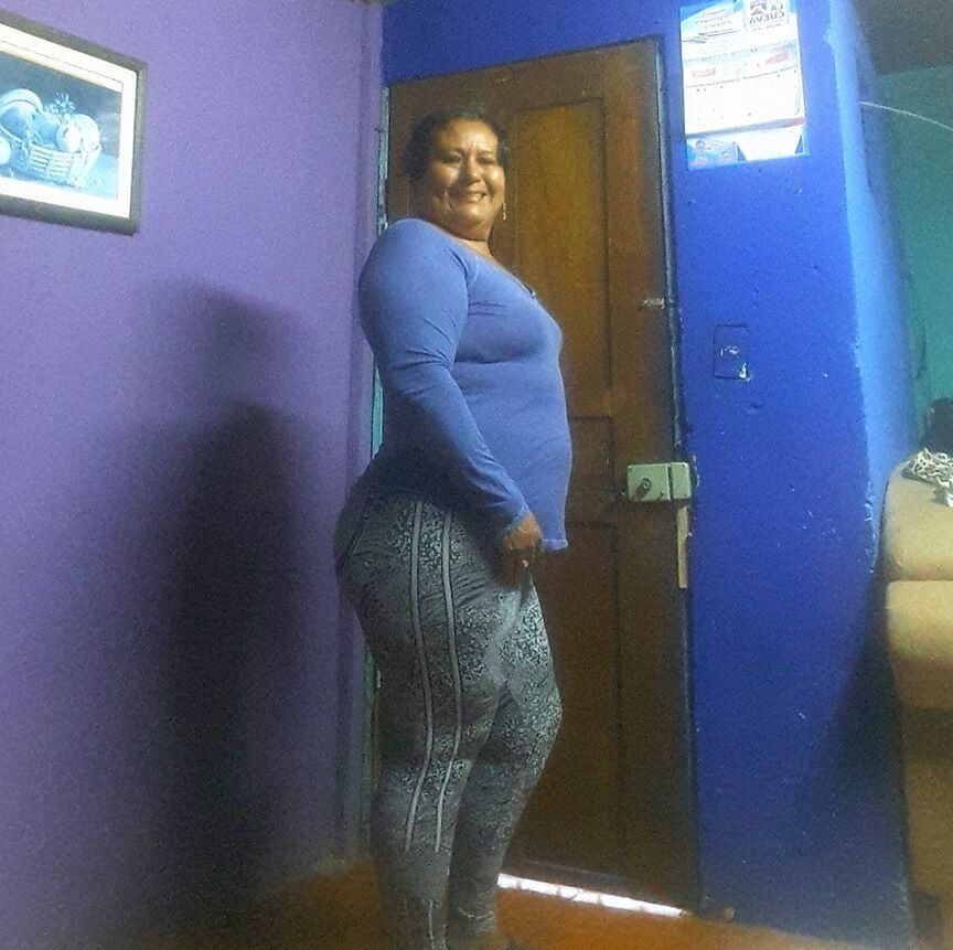 margarita escobar culona piernuda madura mature ass