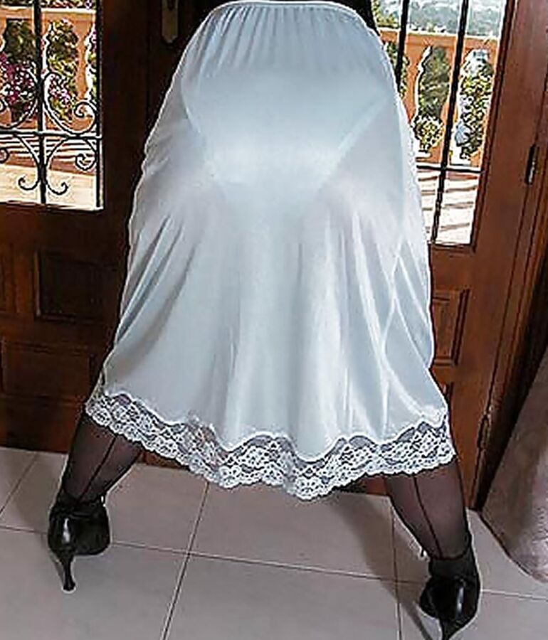Lacy Halfslips Silky Fullslips Sexy Lingerie And More !