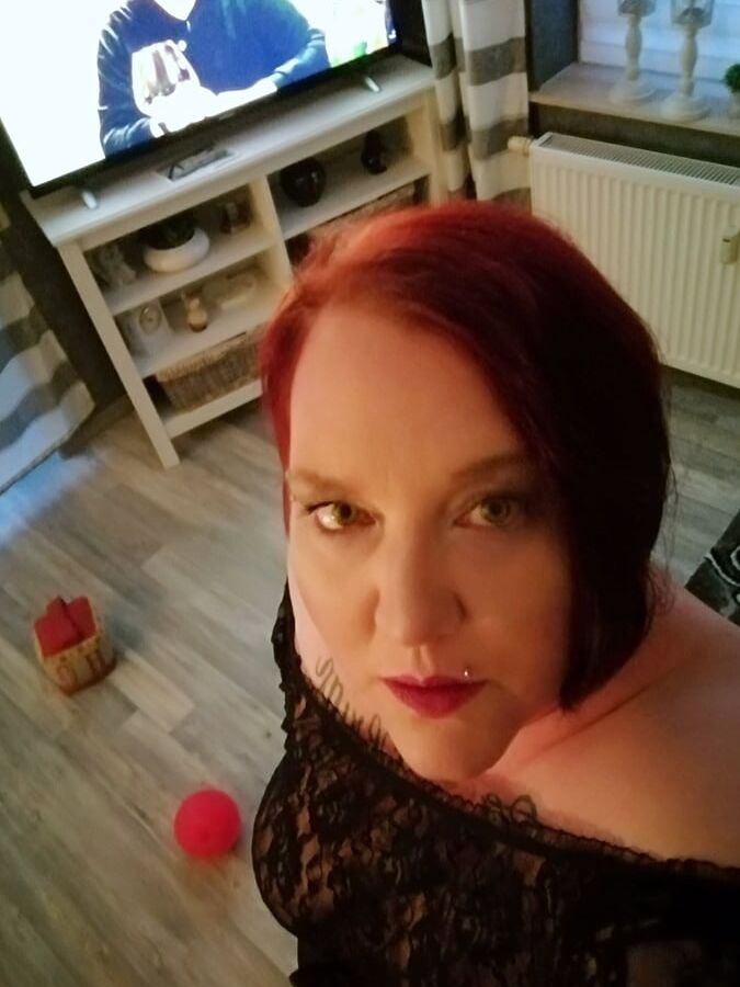 Mommy made up her make-up