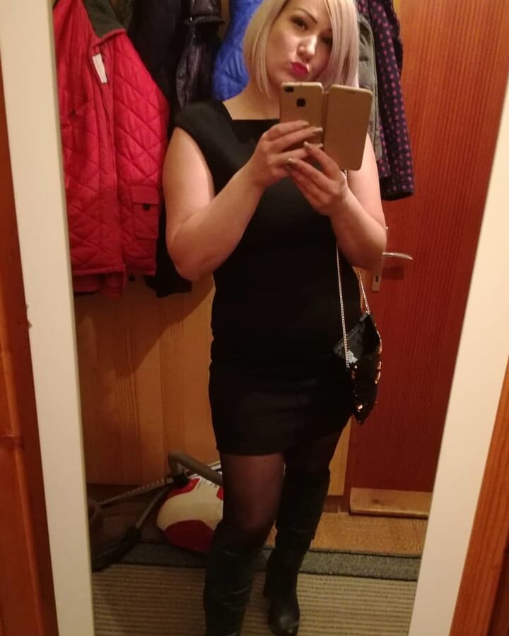 Serbian beautiful blonde milf big natural tits Sanja Matovic