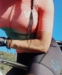 Tetas Bike