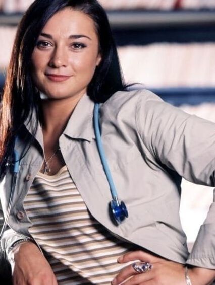 Natalie J Robb