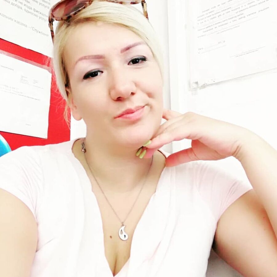 Serbian beautiful blonde milf big natural tits Sanja Matovic