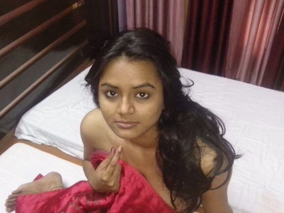Kolkata newly married wife in hotel ()
