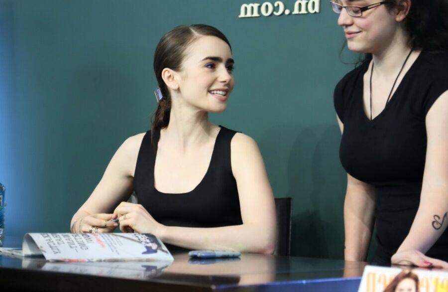 lily collins