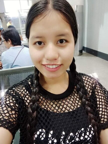 Internet Whore Thai student exposed