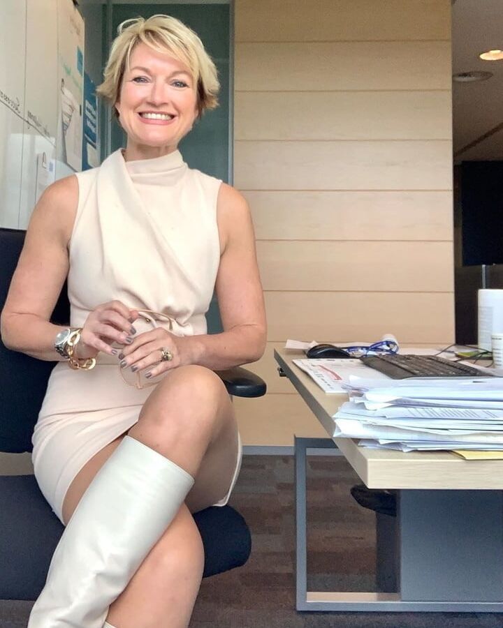 Hot Mature Katrin at work