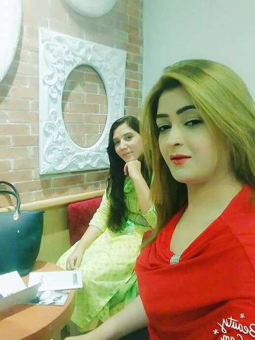 Pakistani Beautiful call girl