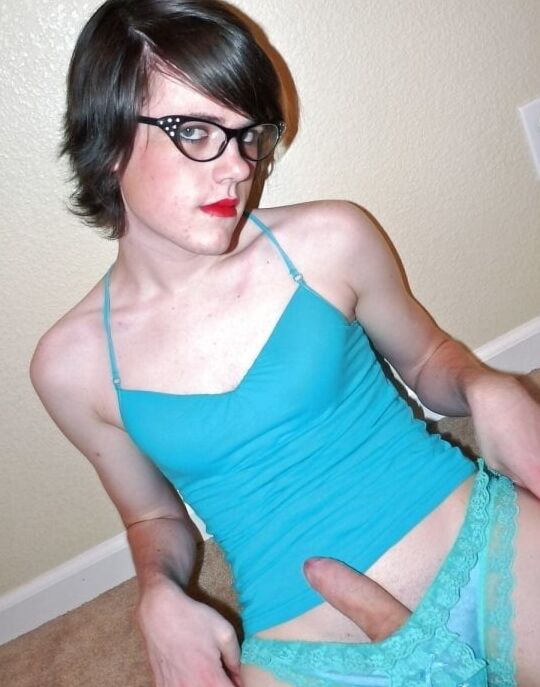 Passive trans boys (cum &amp; comments)
