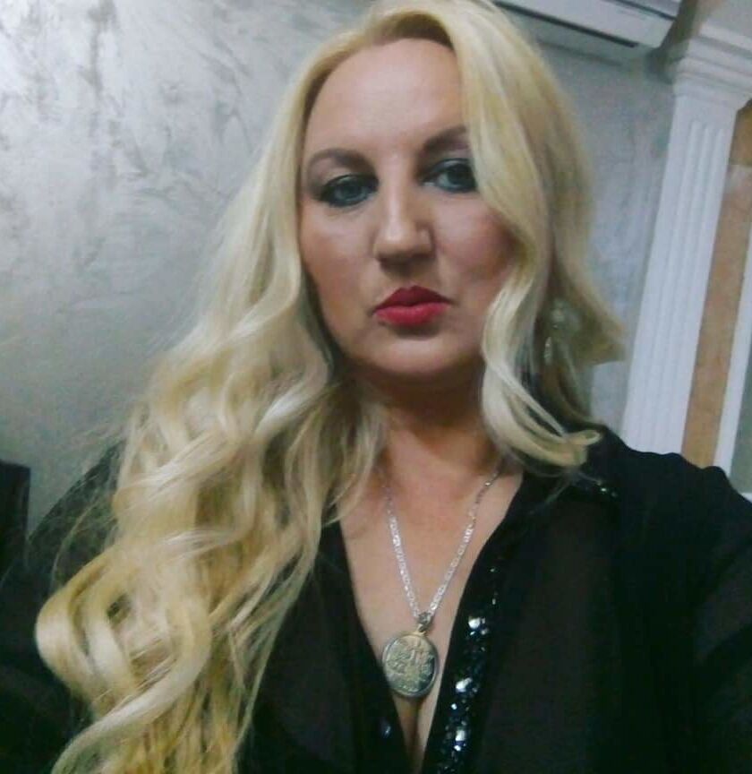 Florina milf romanian