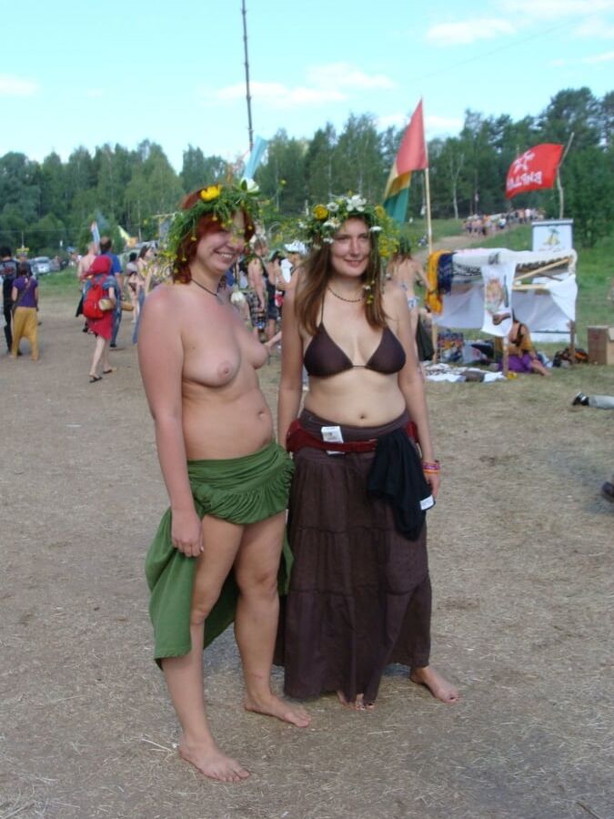Nice (festival girls)