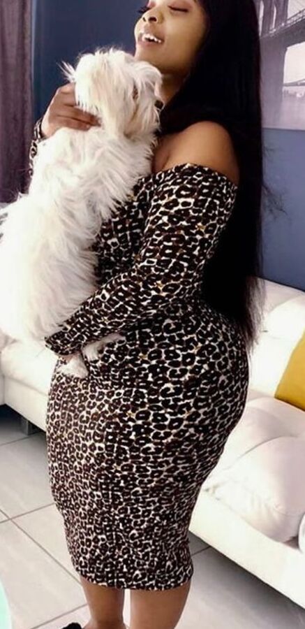 Big booty sexy african pear Yanda