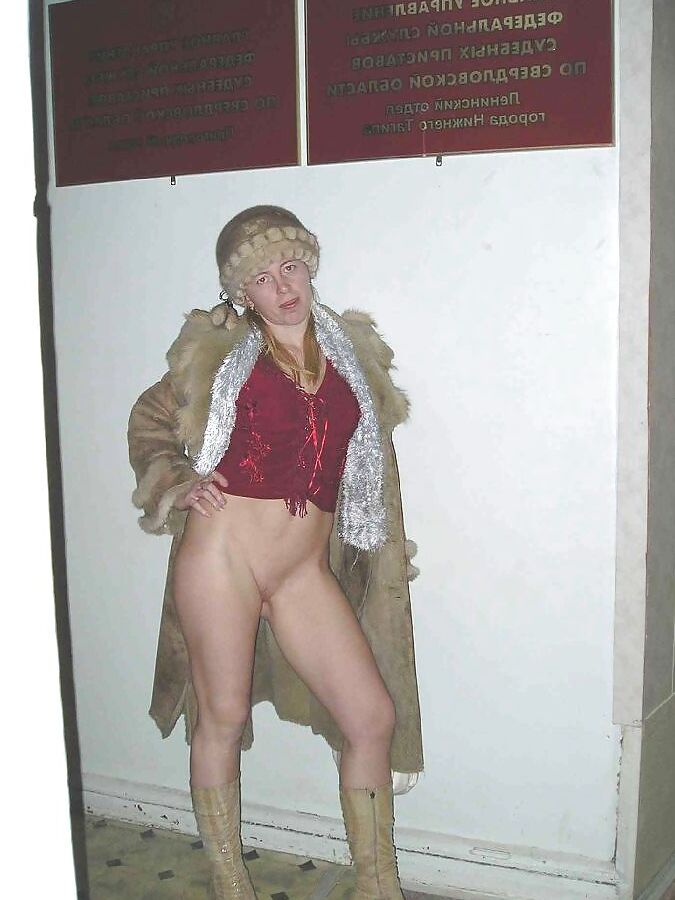 Flashing wife