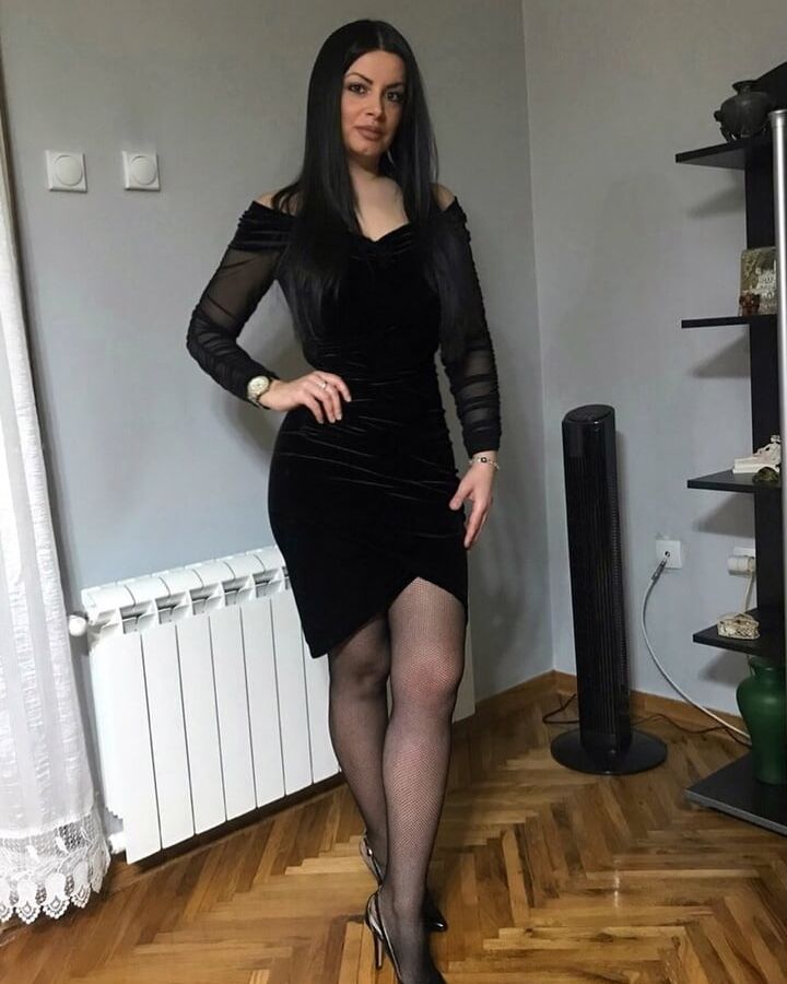 Ma pute serbe pour hommage-Moje kurvice za drkanje XXXll