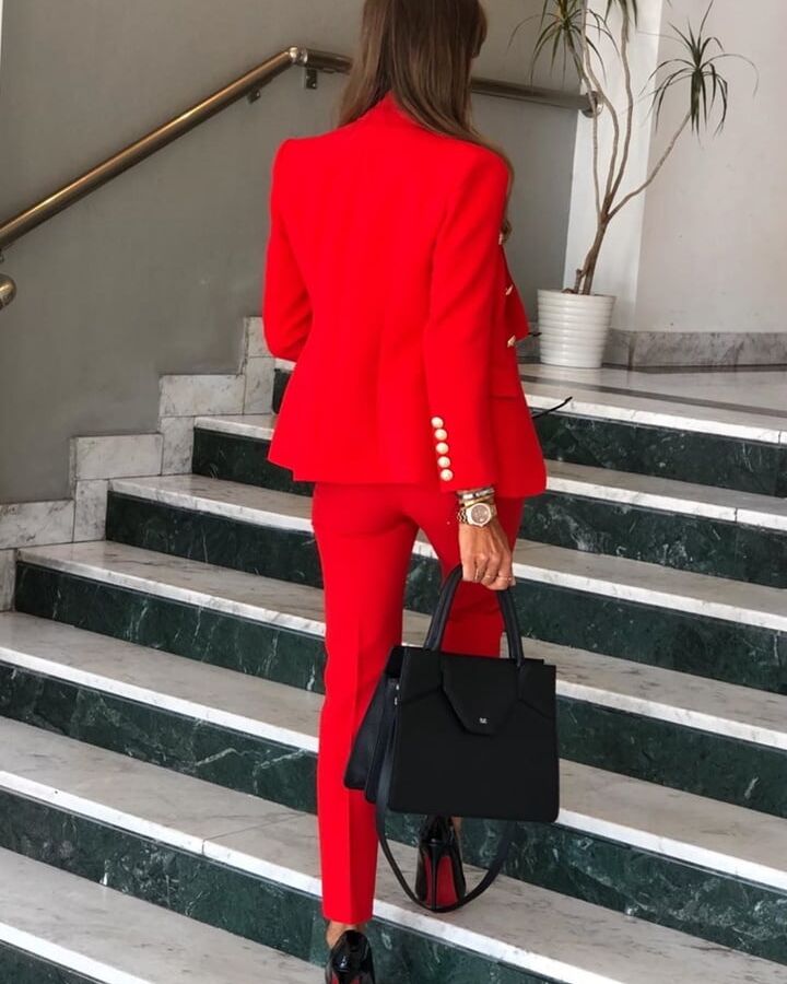 Sexy babes on Highheels from Instagram