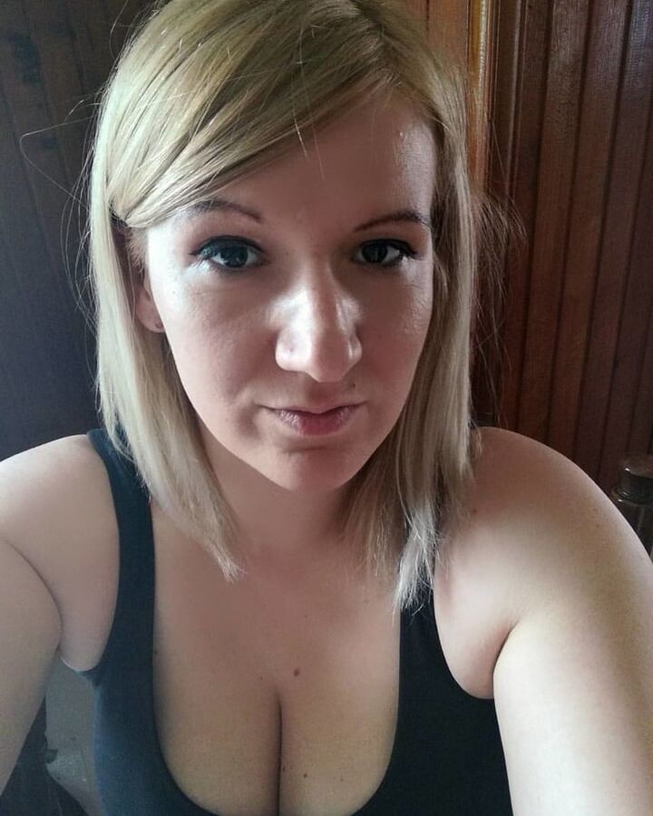 Serbian beautiful blonde milf big natural tits Sanja Matovic
