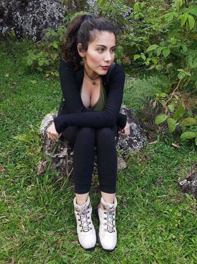 My Friend&;s Sexy Wife (NN)