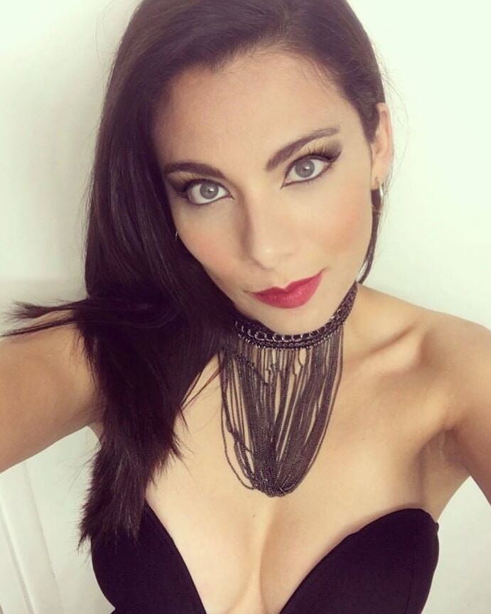 My Friend&;s Sexy Wife (NN)