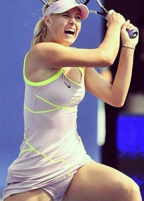 Mmm sweaty Maria Sharapova