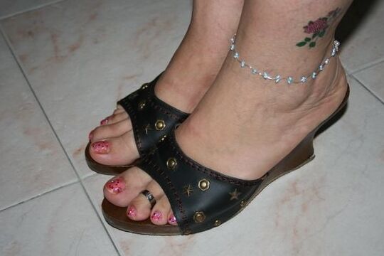 FEET_ sandals photo