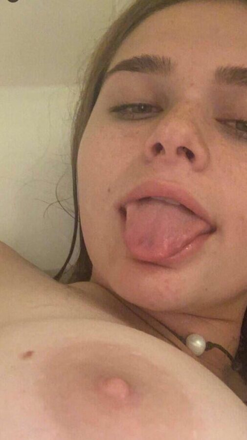 Hot Cumtributes