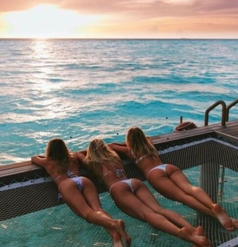 Beautiful Beach Babes and Wonderful Women of Water