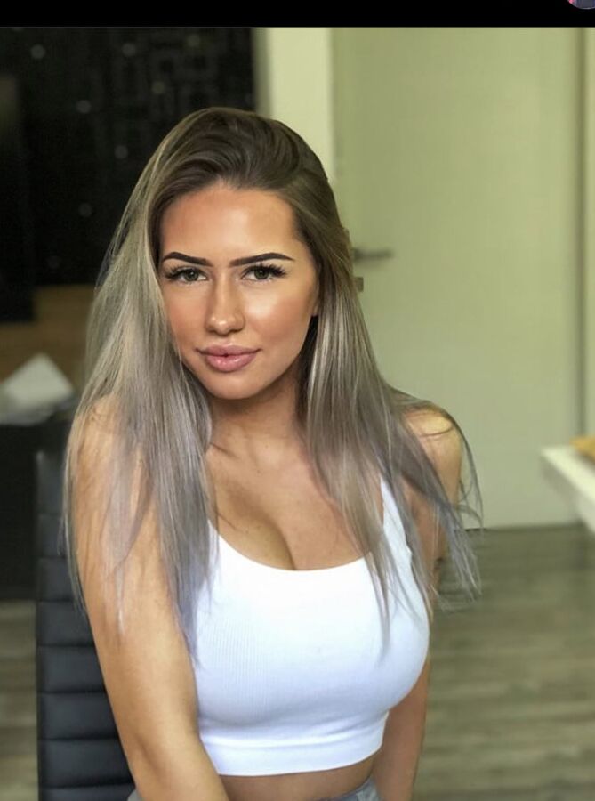 Hot Cumtributes