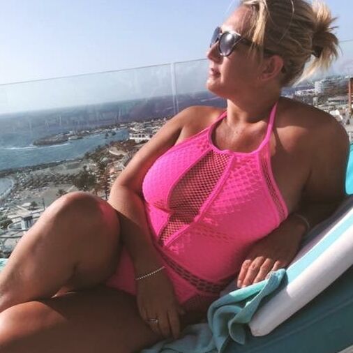 Mature, Milfs, Gilfs, swimsuit or bikini