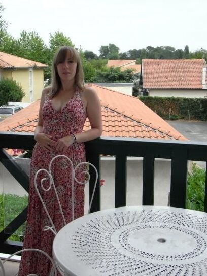 NADEGE Y FRENCH WHORE FROM BREST