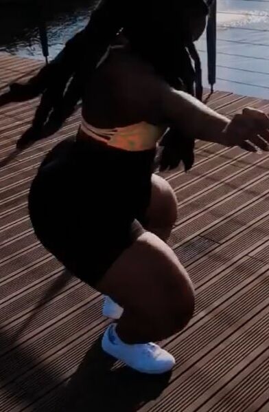 Big booty sexy african pear Yanda
