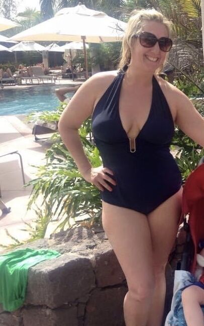 Mature, Milfs, Gilfs, swimsuit or bikini